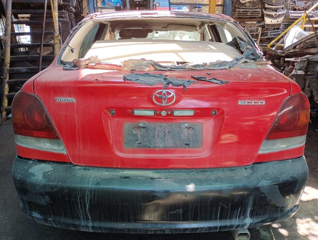  Toyota YARIS 2000    EN DESARME
